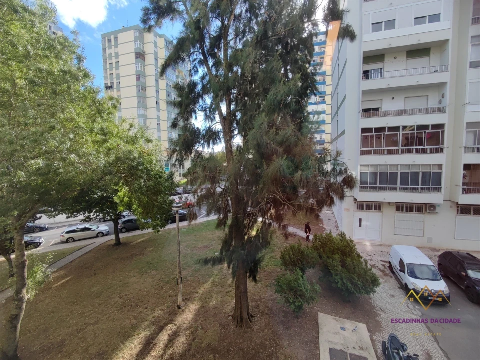 Apartamento T2 para Venda em Odivelas Foto 20