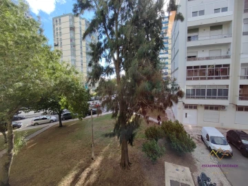 Apartamento T2 para Venda em Odivelas