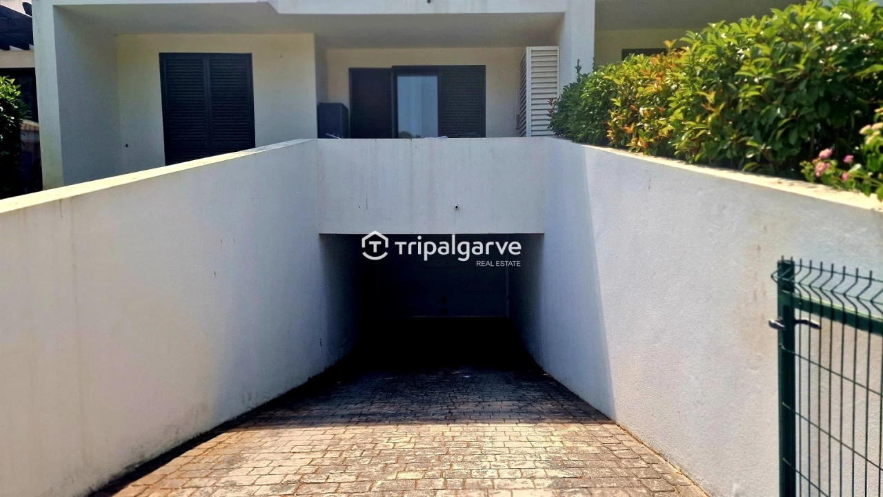 Apartamento T2 para Venda em Alvor Foto 16