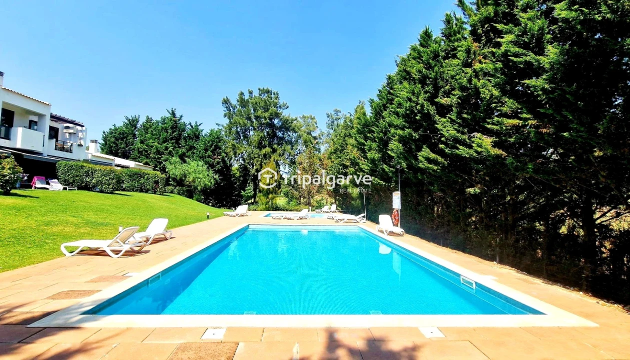 Apartamento T2 para Venda em Alvor Foto 3