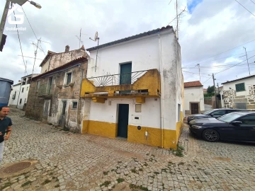 Moradia T2 para Venda em Zebreira e Segura