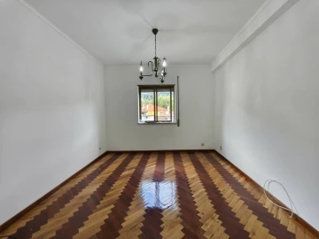 Apartamento T4 para Venda em Lousã e Vilarinho