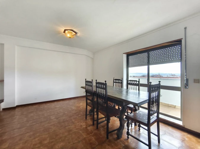 Apartamento T4 para Venda em Lousã e Vilarinho Foto 6