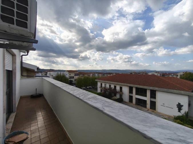 Apartamento T4 para Venda em Lousã e Vilarinho Foto 14