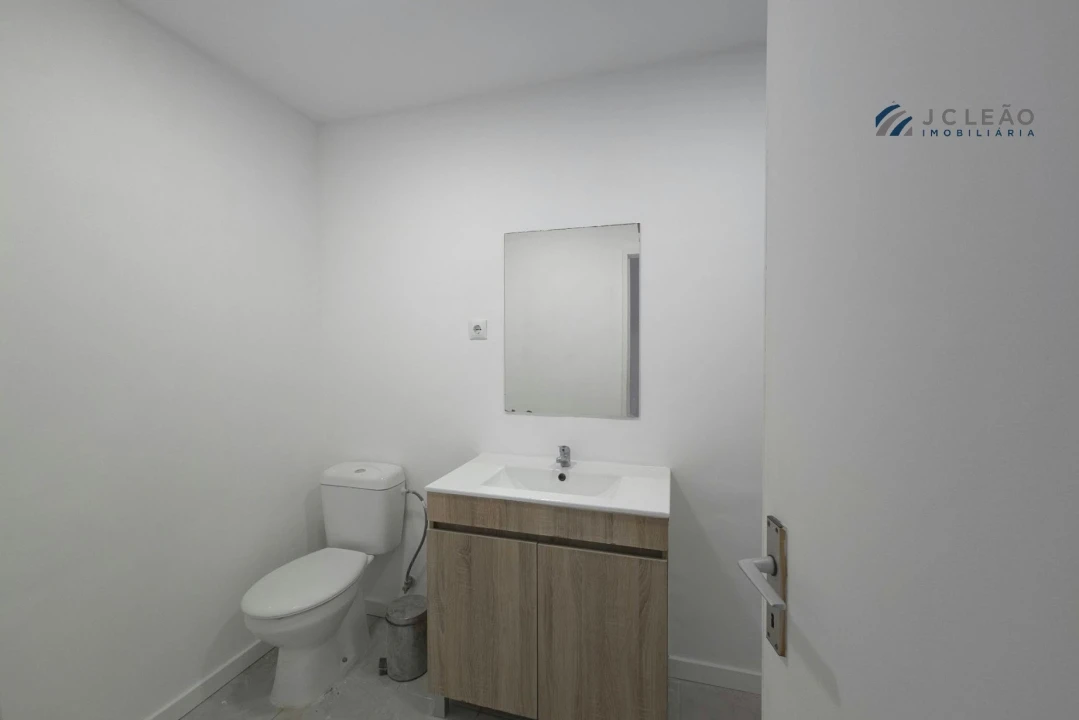 Apartamento T3 para Venda em Santa Marinha e São Pedro da Afurada Foto 22