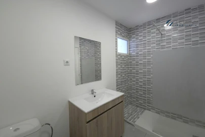 Apartamento T3 para Venda em Santa Marinha e São Pedro da Afurada