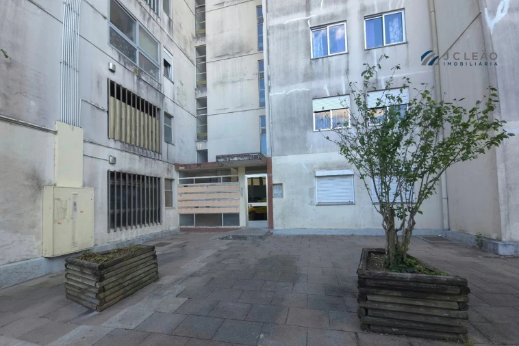 Apartamento T3 para Venda em Santa Marinha e São Pedro da Afurada Foto 2