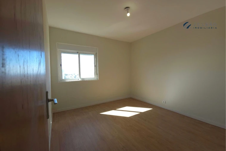 Apartamento T3 para Venda em Santa Marinha e São Pedro da Afurada Foto 25