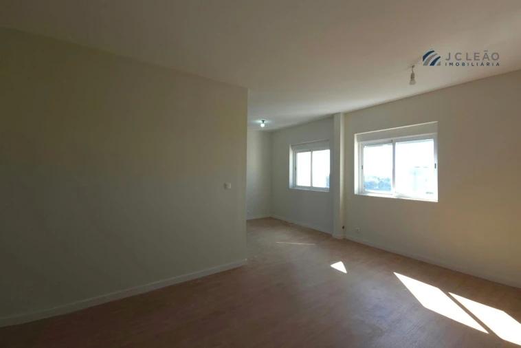 Apartamento T3 para Venda em Santa Marinha e São Pedro da Afurada Foto 8