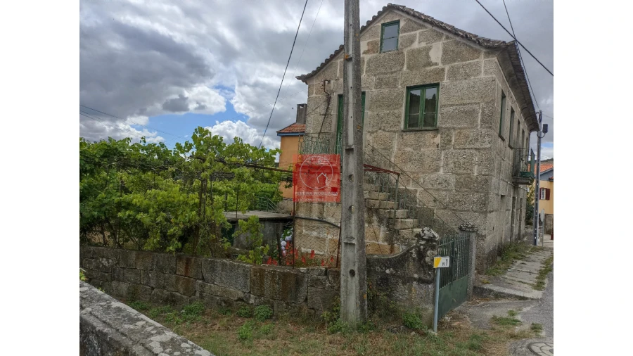 Moradia T5 para Venda em Ancede e Ribadouro Foto 4