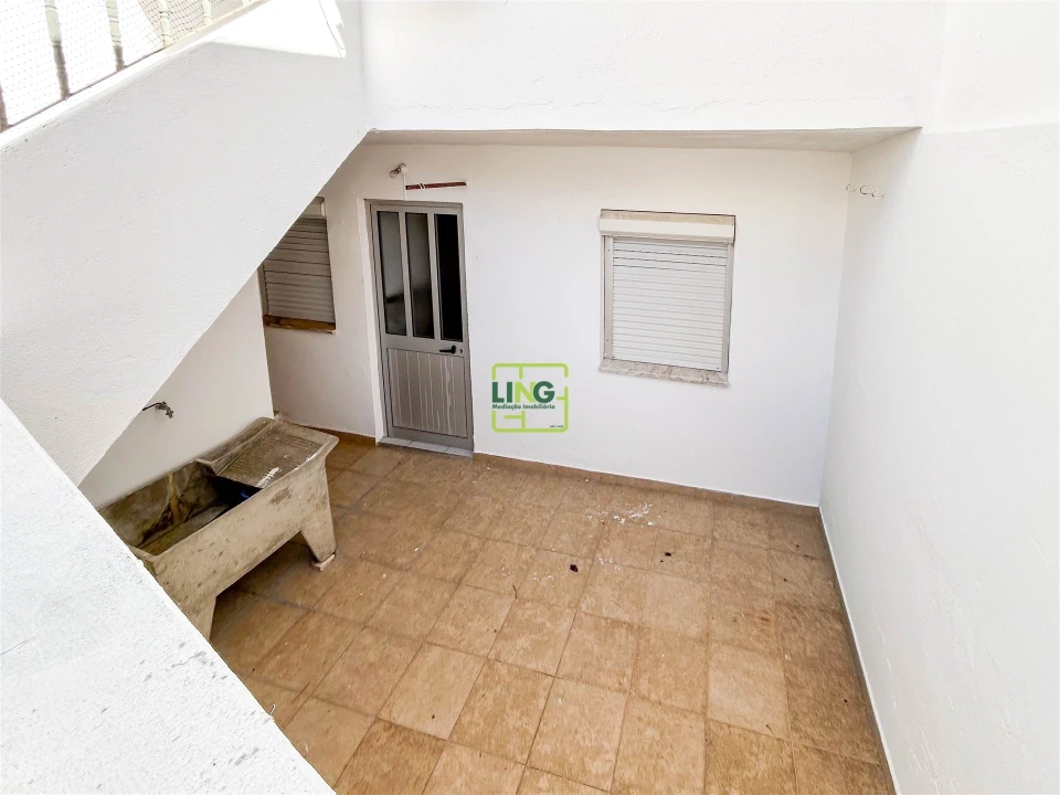 Apartamento T0 para Venda em Castelo Branco Foto 35