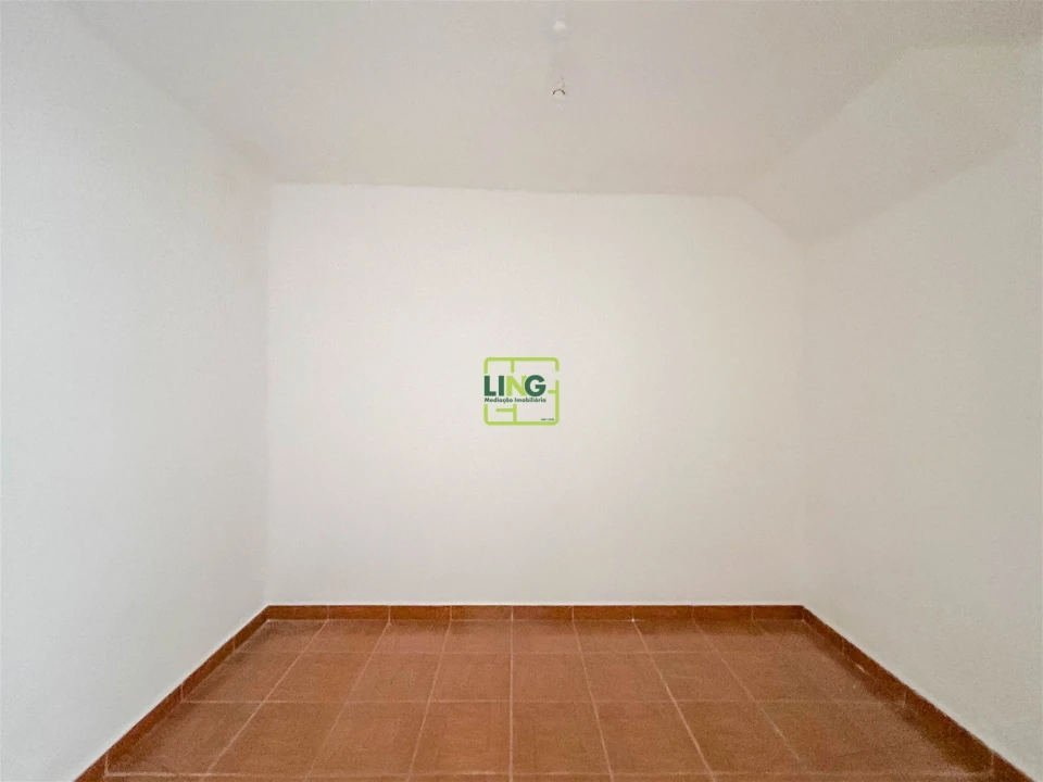 Apartamento T0 para Venda em Castelo Branco Foto 9