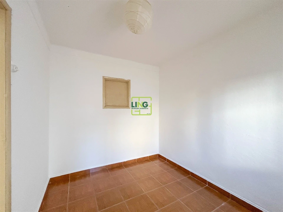 Apartamento T0 para Venda em Castelo Branco Foto 16