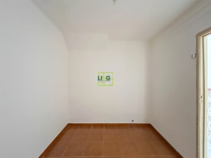 Apartamento T0 para Venda em Castelo Branco Foto 10