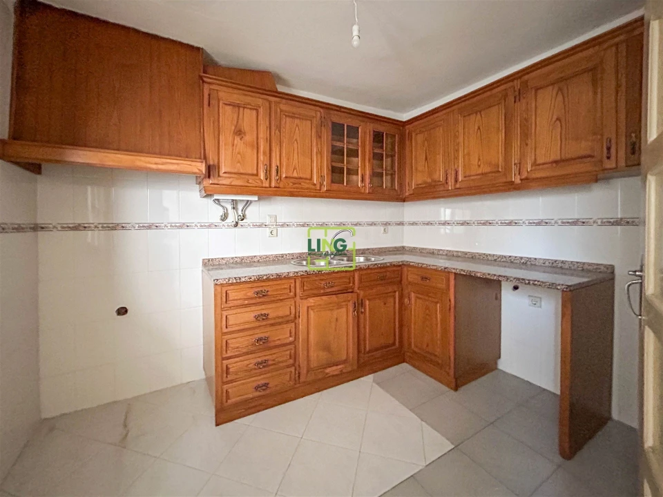 Apartamento T0 para Venda em Castelo Branco Foto 12