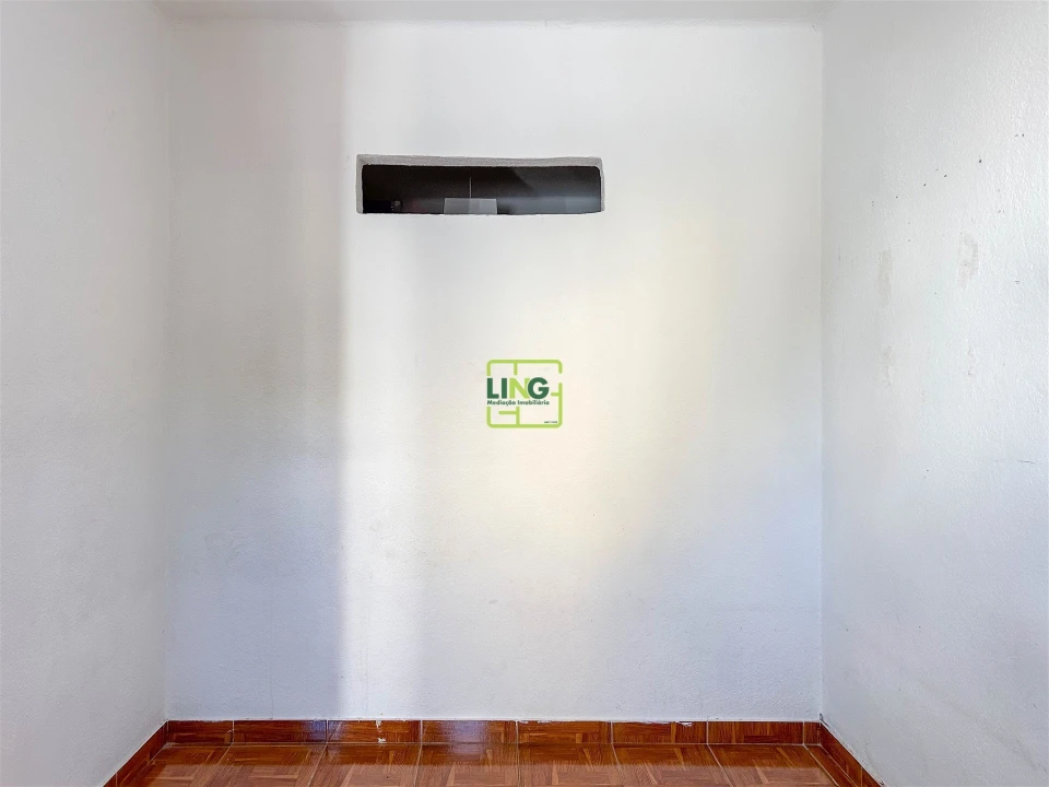 Apartamento T1 para Venda em Castelo Branco Foto 5