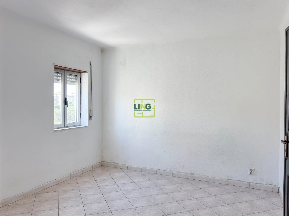 Apartamento T1 para Venda em Castelo Branco Foto 17