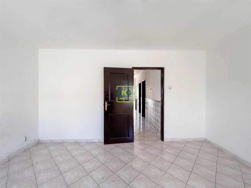 Apartamento T1 para Venda em Castelo Branco Foto 37