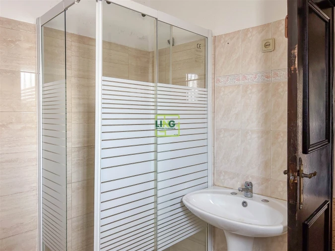 Apartamento T1 para Venda em Castelo Branco Foto 11