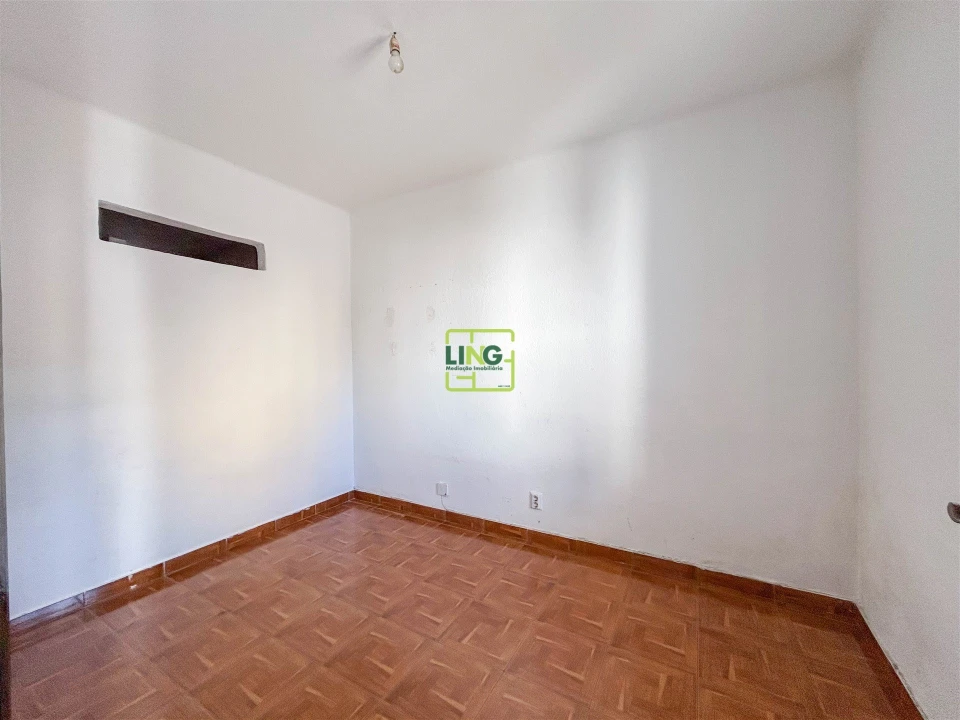 Apartamento T1 para Venda em Castelo Branco Foto 24