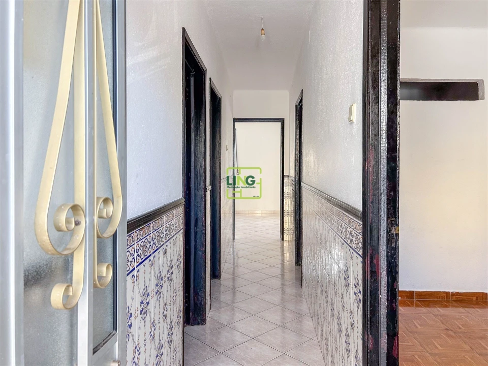 Apartamento T1 para Venda em Castelo Branco Foto 2