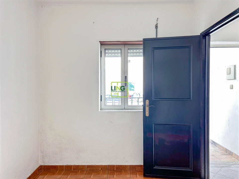 Apartamento T1 para Venda em Castelo Branco Foto 6