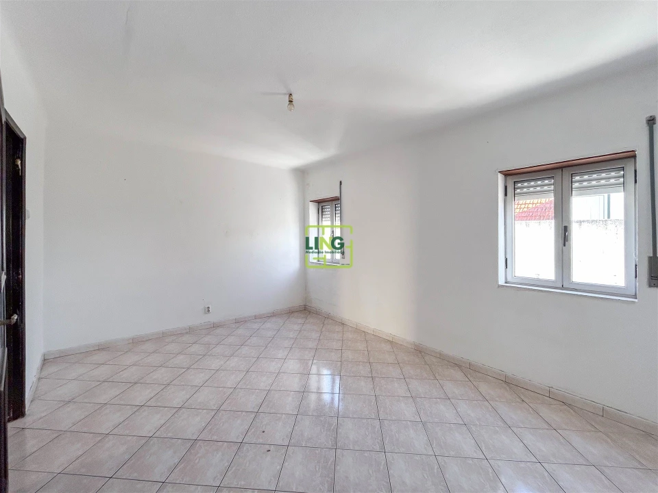 Apartamento T1 para Venda em Castelo Branco Foto 40