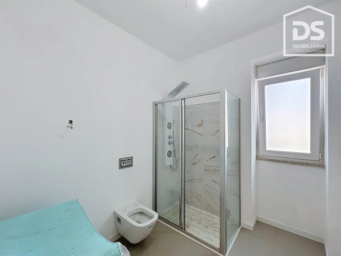 Apartamento T2 para Venda em Viseu Foto 10