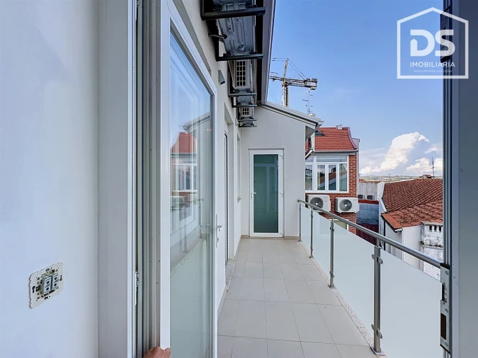 Apartamento T2 para Venda em Viseu Foto 19