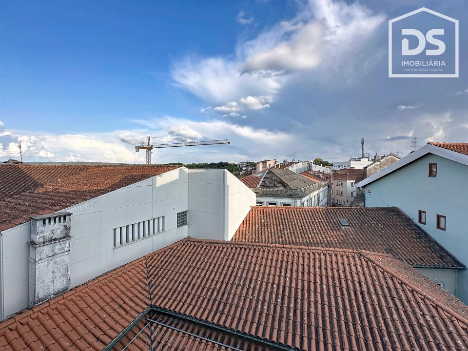 Apartamento T2 para Venda em Viseu Foto 22