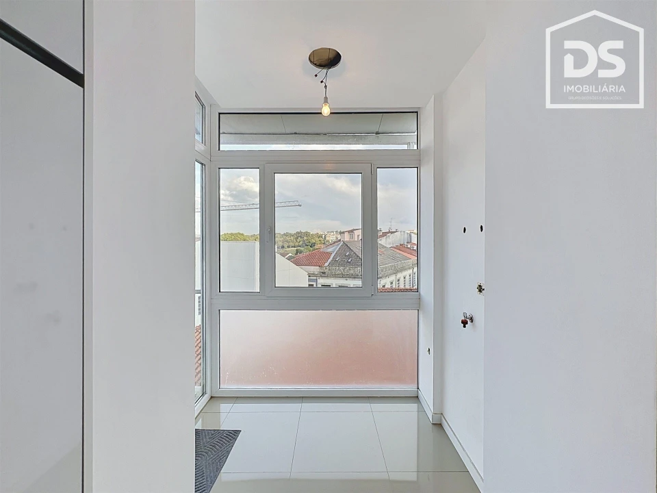 Apartamento T2 para Venda em Viseu Foto 18