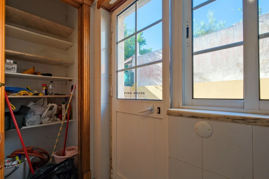 Apartamento T2 para Venda em Mina de Água Foto 13
