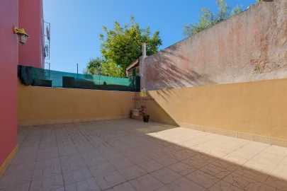 Apartamento T2 para Venda em Mina de Água