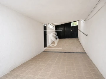 Moradia T2 para Venda em Sé, Santa Maria e Meixedo