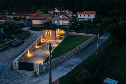 Moradia T1 para Venda em Vila Cova e Feitos