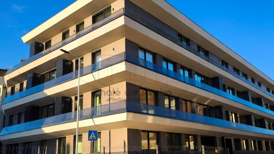 Apartamento T1 para Venda em Glória e Vera Cruz
