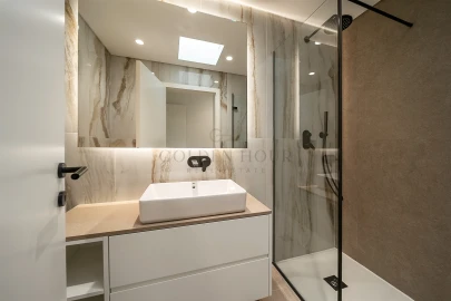 Apartamento T4 para Venda em Mafamude e Vilar do Paraíso