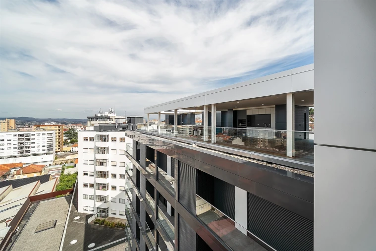Apartamento T4 para Venda em Mafamude e Vilar do Paraíso Foto 50