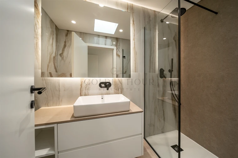 Apartamento T4 para Venda em Mafamude e Vilar do Paraíso Foto 60