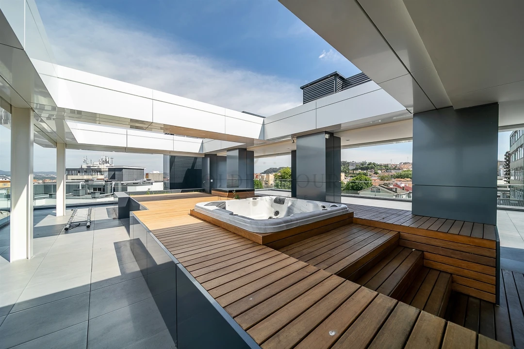 Apartamento T4 para Venda em Mafamude e Vilar do Paraíso Foto 25