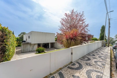 Moradia T6 para Venda em Santa Marinha e São Pedro da Afurada