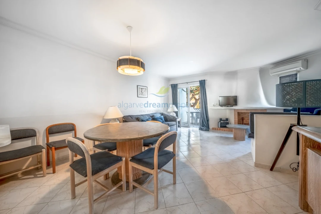 Apartamento T1 para Venda em Albufeira e Olhos de Água Foto 2