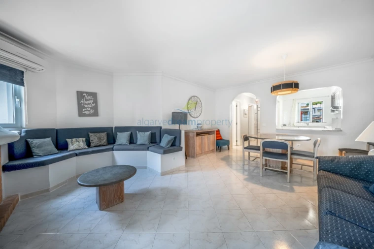 Apartamento T1 para Venda em Albufeira e Olhos de Água Foto 5