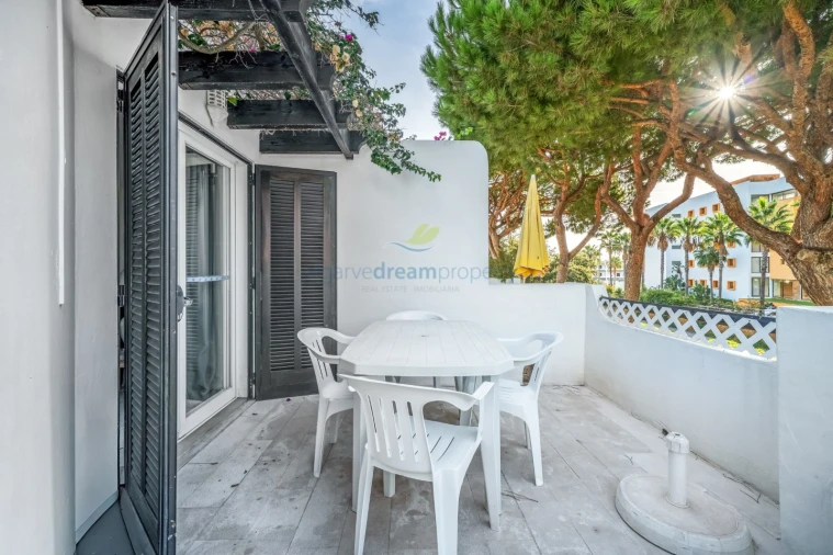 Apartamento T1 para Venda em Albufeira e Olhos de Água Foto 19