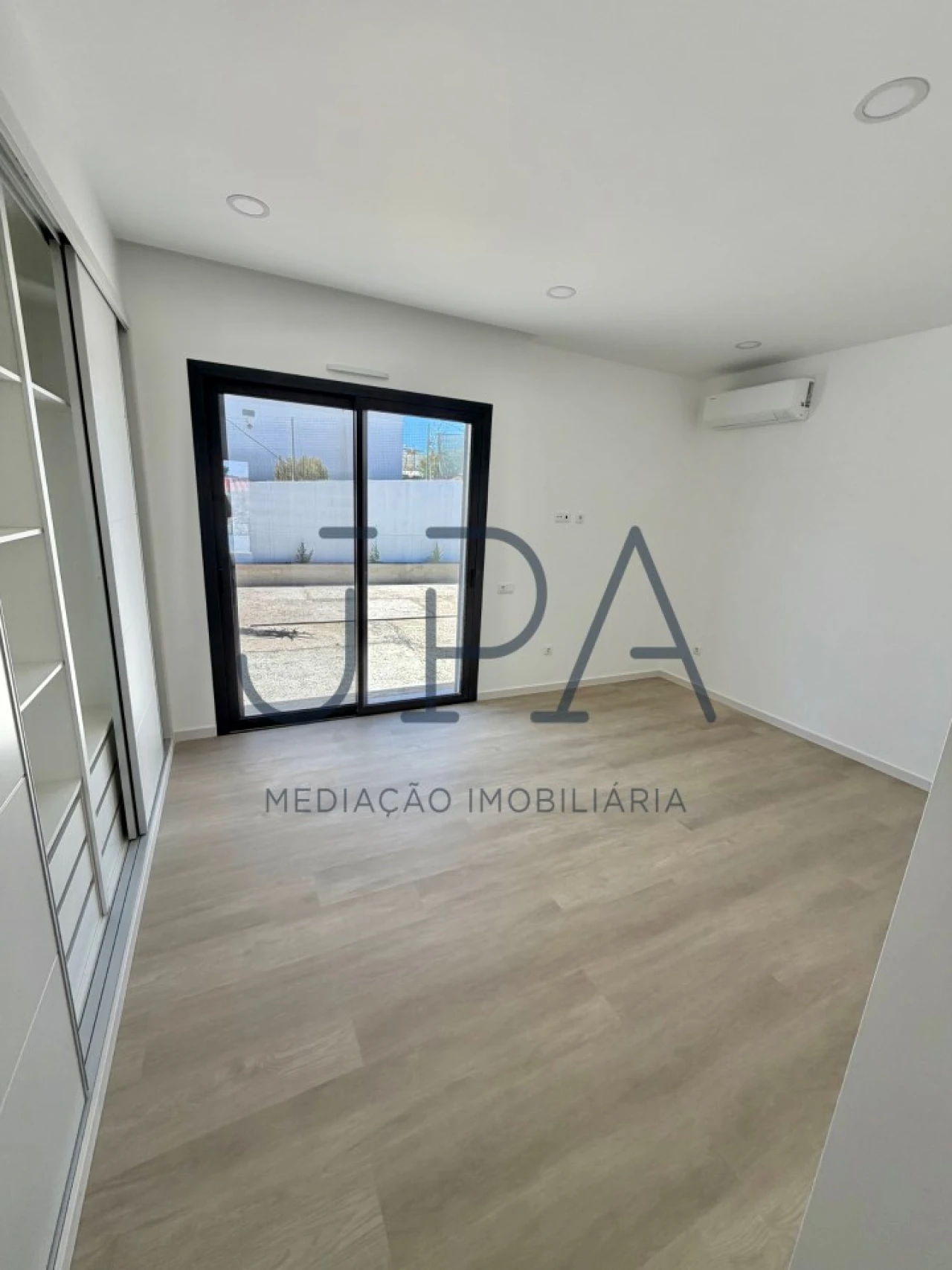 Moradia T3 para Venda em Castro Marim Foto 9