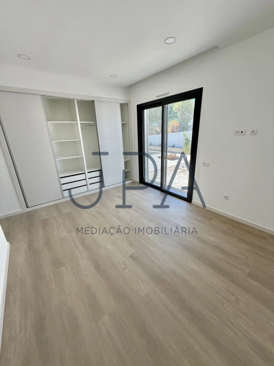Moradia T3 para Venda em Castro Marim Foto 18