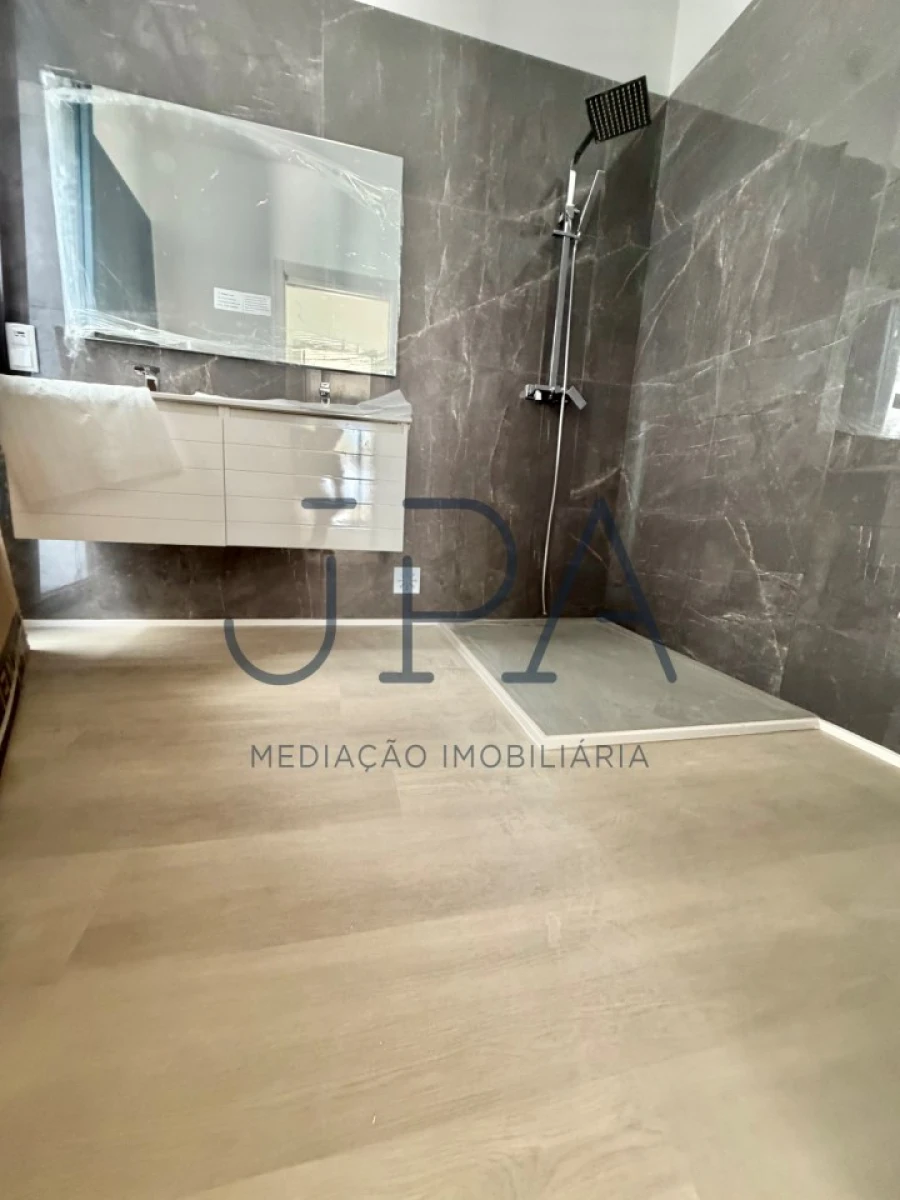 Moradia T3 para Venda em Castro Marim Foto 24