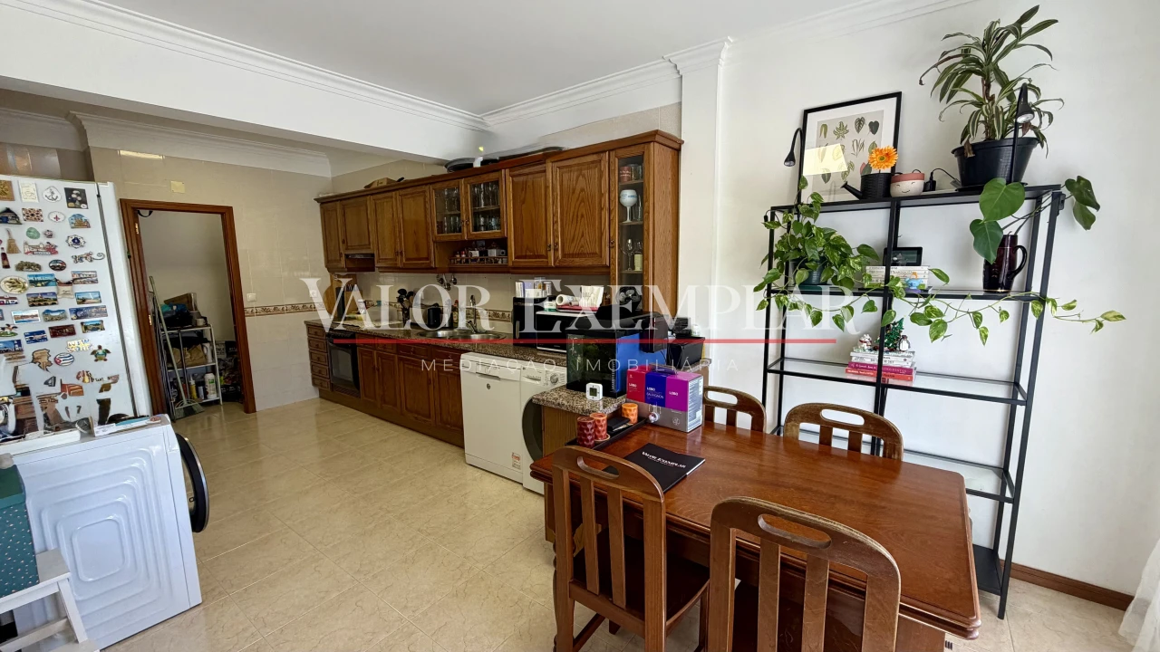 Apartamento T2 para Venda em Pinhal Novo Foto 11