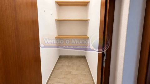 Apartamento T2 para Venda em Vila Franca de Xira