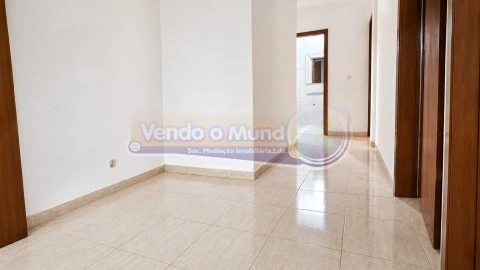 Apartamento T2 para Venda em Vila Franca de Xira